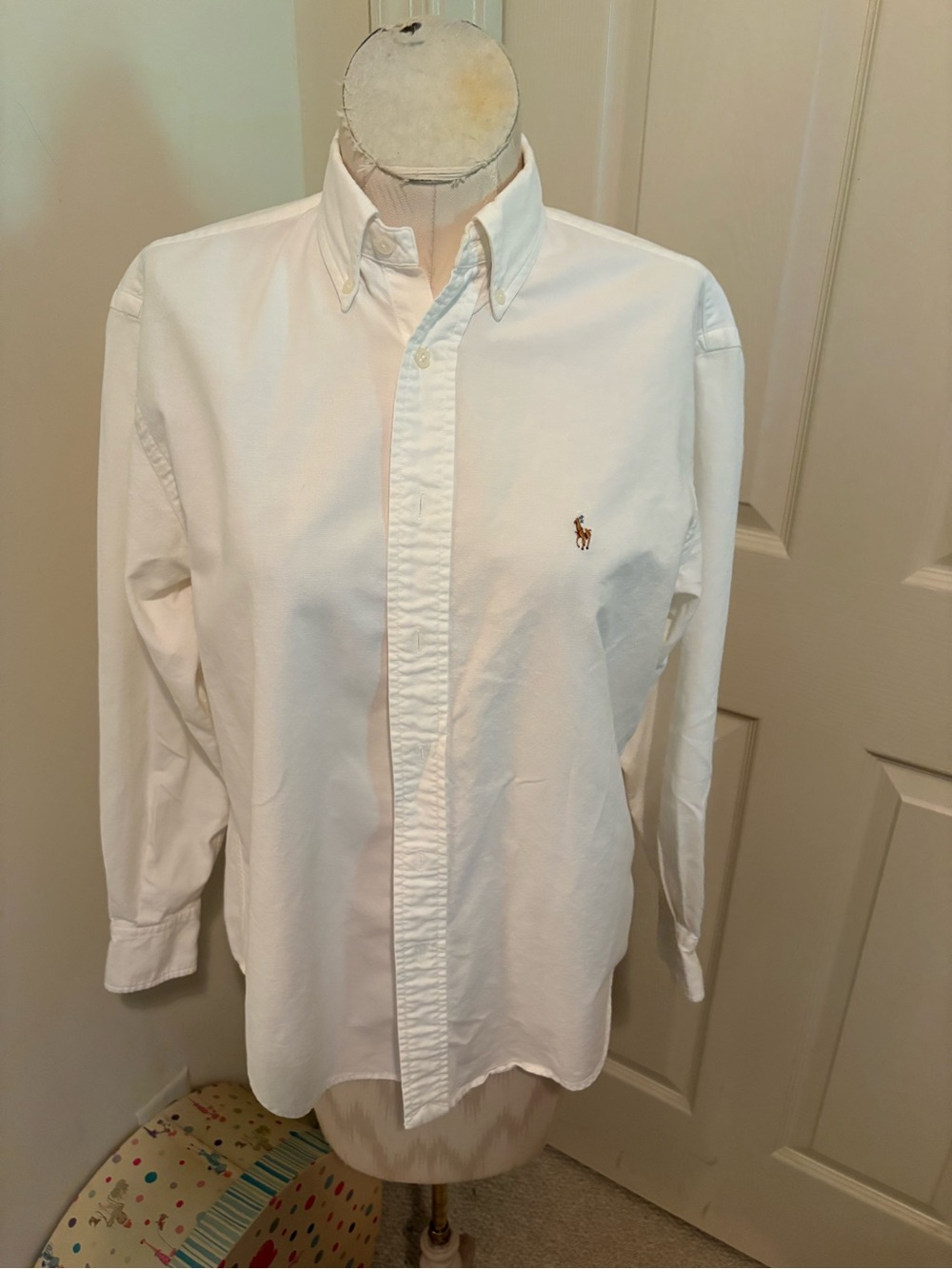 Ralph Lauren  women’s size 4 White Button-Down Oxford Shirt with Pony Logo $135